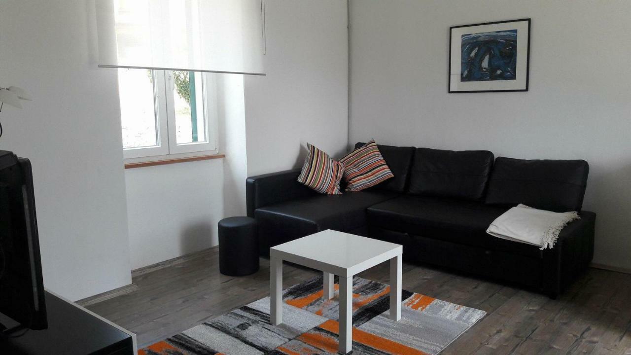 Villa Zwei Zedern Pićan Exteriör bild